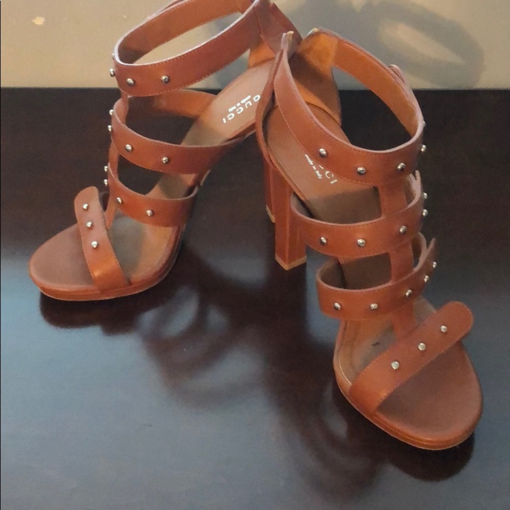 Gucci gladiator heel